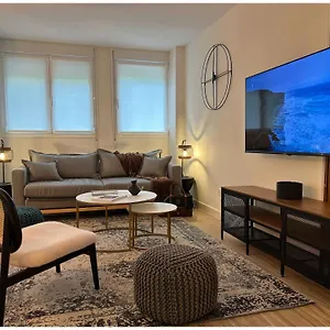  Apartamento Elegance Lifestyle - Parking Gratuito!