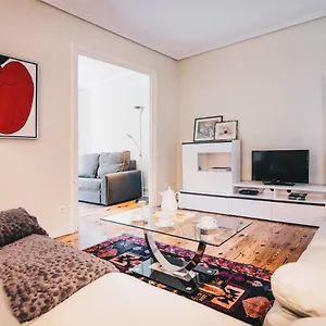 easo-apartment-by-people-rentals.basquecountryhotels.org/